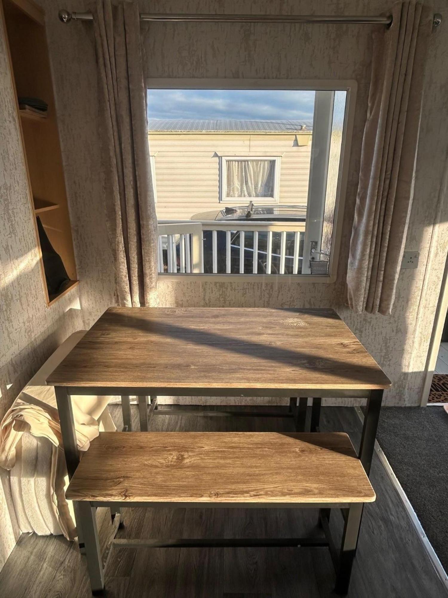 6 Berth Caravan For Hire By The Beach In Heacham, Norfolk Ref 21038C Eksteriør billede